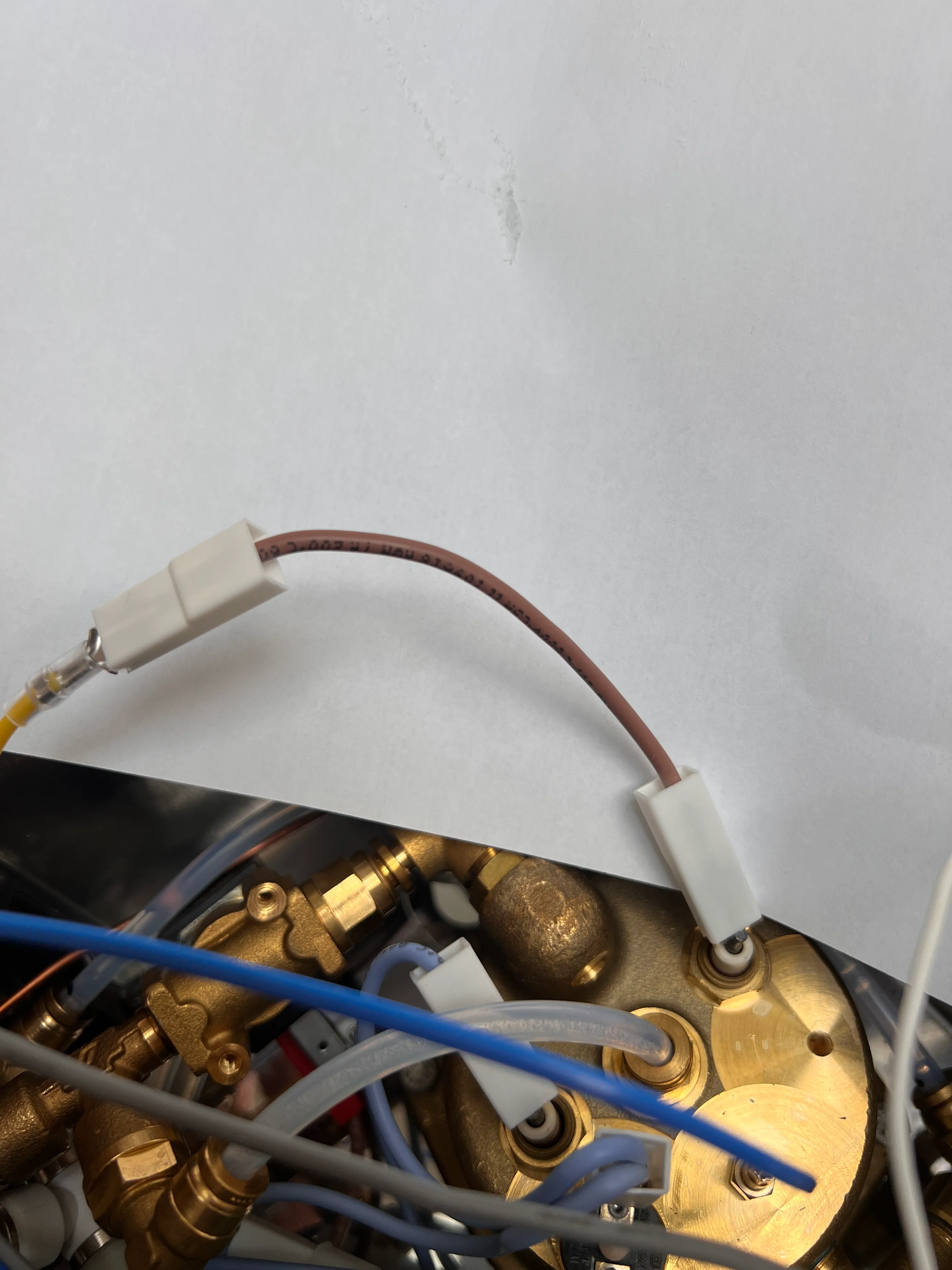 Both OUTPUT terminals of the SSR wired with yellow Heater-to-SSR cables