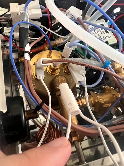 Original 'ready' indicator light (component 11) re-wired in parallel with the heater terminals so it blinks in sync with the PID duty cycle