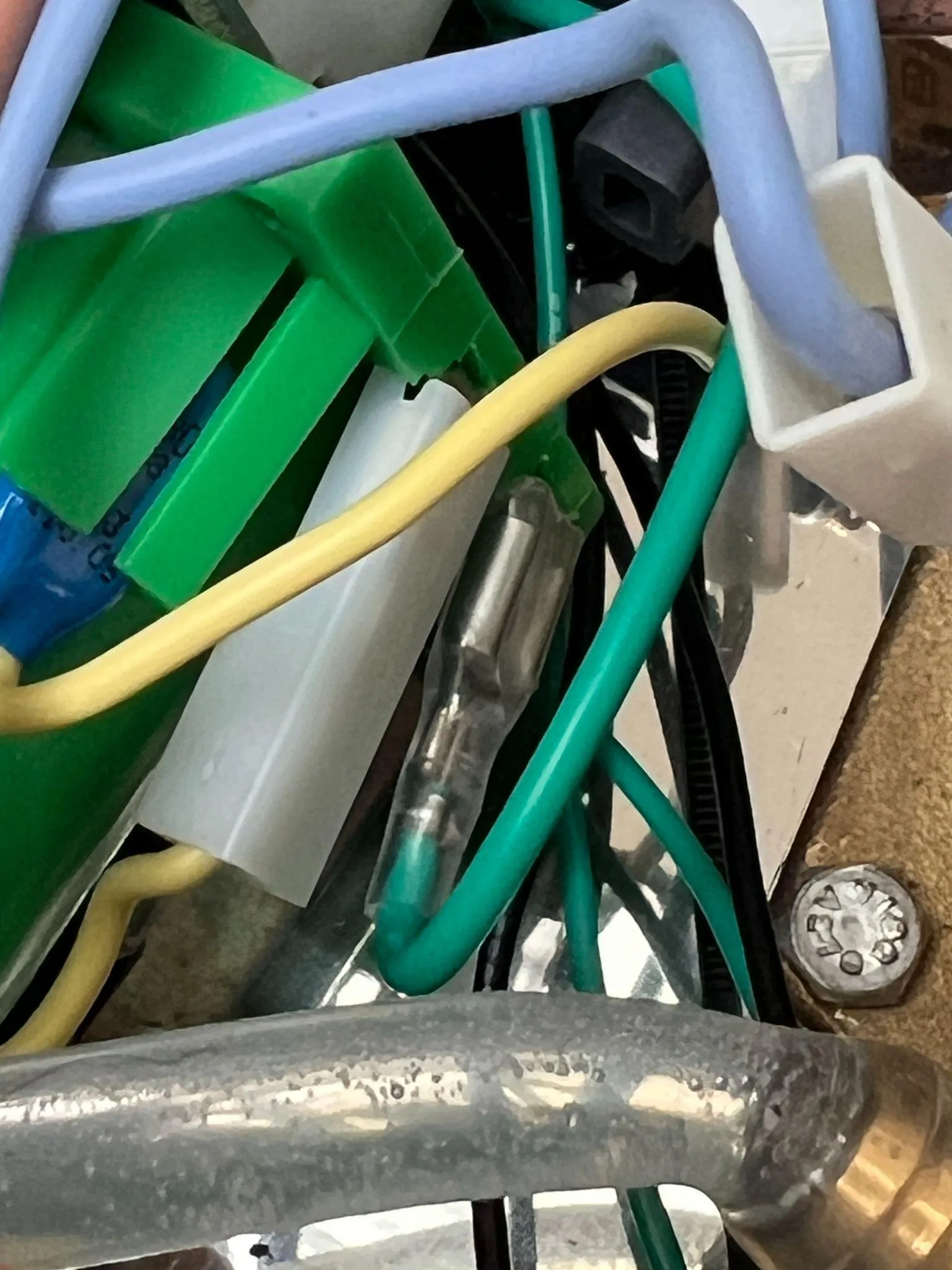 Green Pump cable from the GaggiMate kit connected to the pump phase terminal